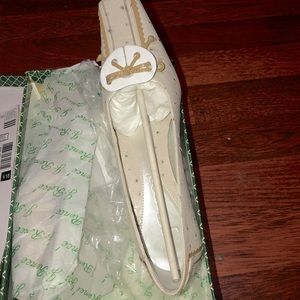 Elegance Shoe new worn vintage shoe style